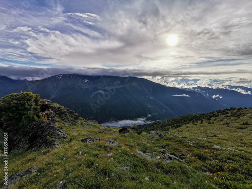 Fototapeta Naklejka Na Ścianę i Meble -  Valleys of the Altai mountains