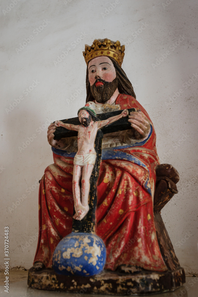 imagen de la santisima trinidad, siglo XVI, piedra policromada, antigua