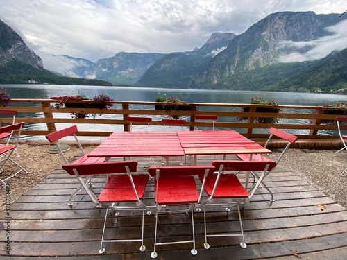 Restaurant in Hallstatt in Österreich photo