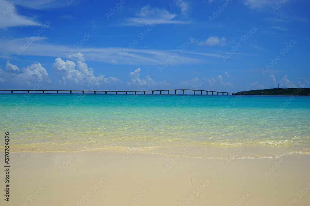 2020年8月、宮古島の前浜ビーチ。沖縄県、日本。