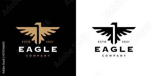 Eagle crest logo icon template design. Concept gold bird insignia business emblem. Premium company brand identity hawk symbol. Heraldic falcon in flight badge. Vector illustration.