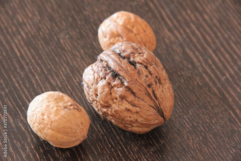 organic, fresh and delicious nuts organic, fresh and delicious nuts