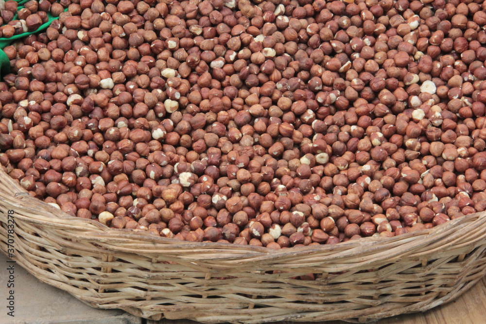 organic, fresh and delicious nuts organic, fresh and delicious nuts