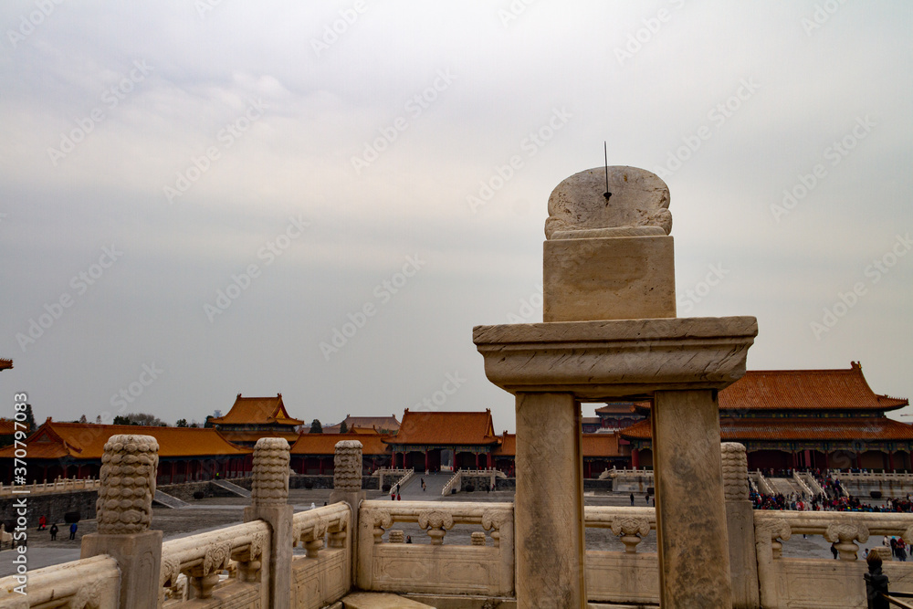 Φωτογραφία Sundial at the gate of Hall of Supreme Harmony in the Forbidden City, Beijing, C
