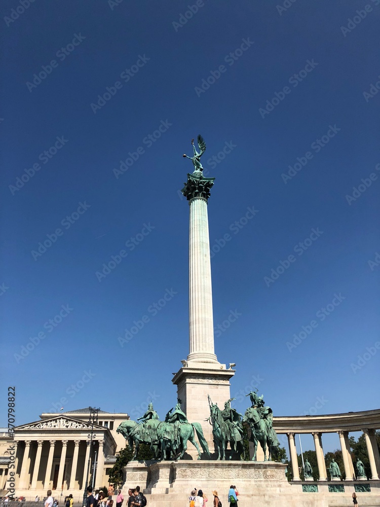 heroes square budapest