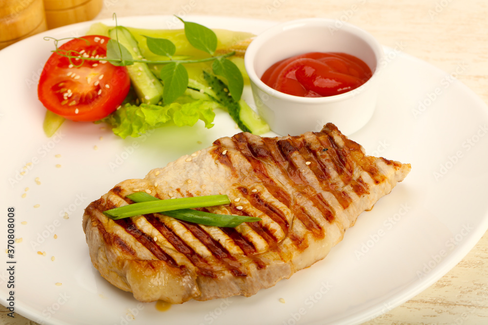 Grilled pork cutlet