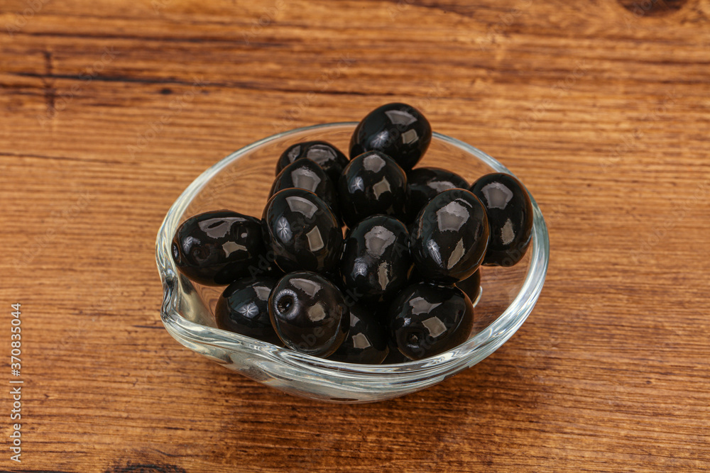 Black olives in the bowl Black olives in the bowl