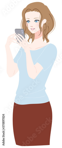 スマホを操作する女性