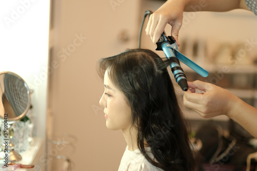 Asian girl in the hair salon