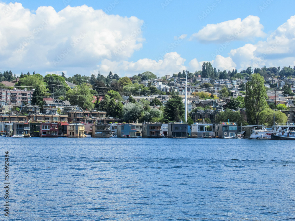 Houses and house boats in Seattle on a sunny summer day.