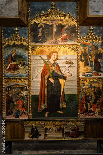 retablo de San Juan Evangelista, pintura al temple sobre tabla, siglo XV, Blasco de Grañen,iglesia del monasterio de San Pedro, siglos XI-XII,Siresa,valle de Hecho, pirineo aragones,Huesca,Spain