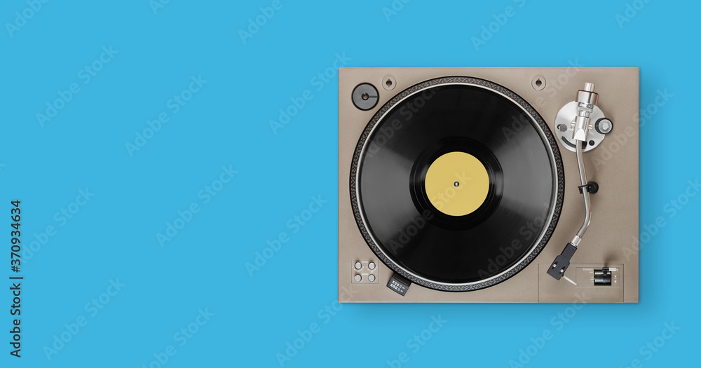 Fototapeta premium old turntable player with lp vinyl record top view
