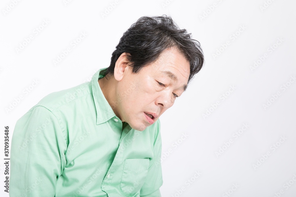 落ち込むミドル男性