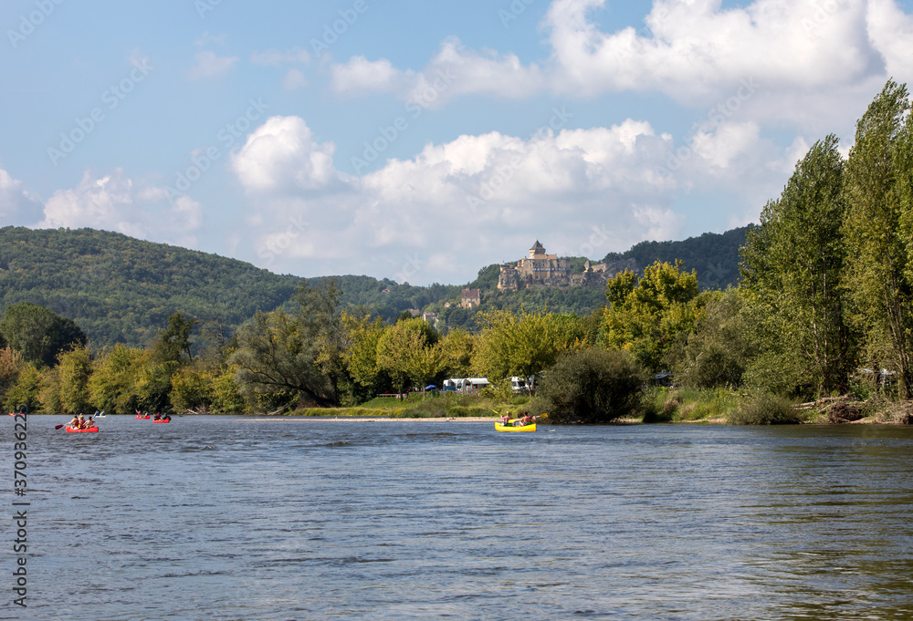 Canoeing on the river Dordogne at La Roque-Gageac, Aquitaine, France