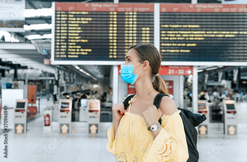 airport travel with mask protection photo