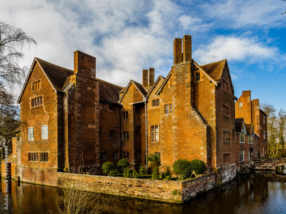 Obraz premium Harvington Hall Worcestershire England UK