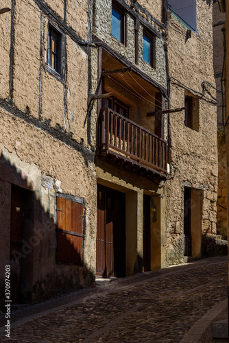 Fototapeta Naklejka Na Ścianę i Meble -  Scenic view of medieval village of Frias in Burgos, Spain