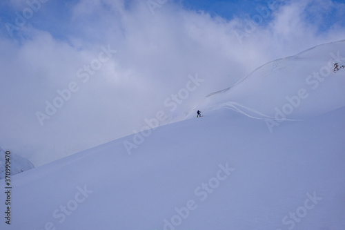 Scialpinismo invernale in Valle Bedretto, Alpi Lepontine, Svizzera