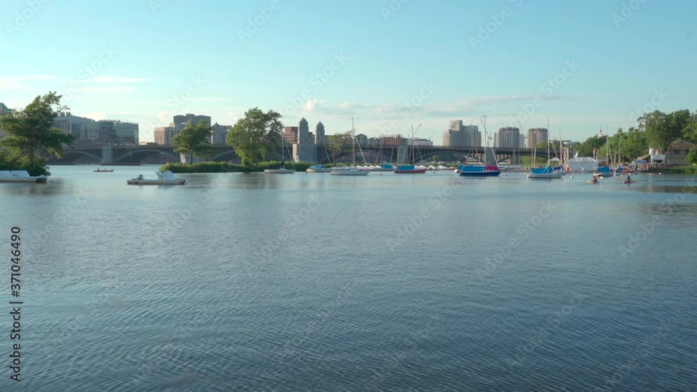 Static video of the Charles River in Cambridge, Massachusetts.