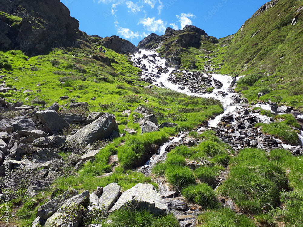 Österreich, Tirol, Ötztaler Alpen: Gebirgsbäche im Kaunergrat
