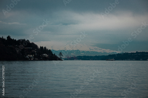 Snow Mountains PNW