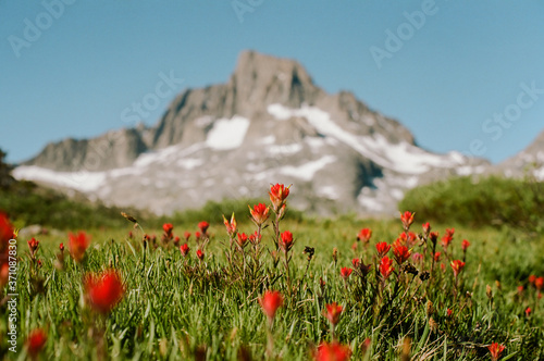 Thousand Island Lake