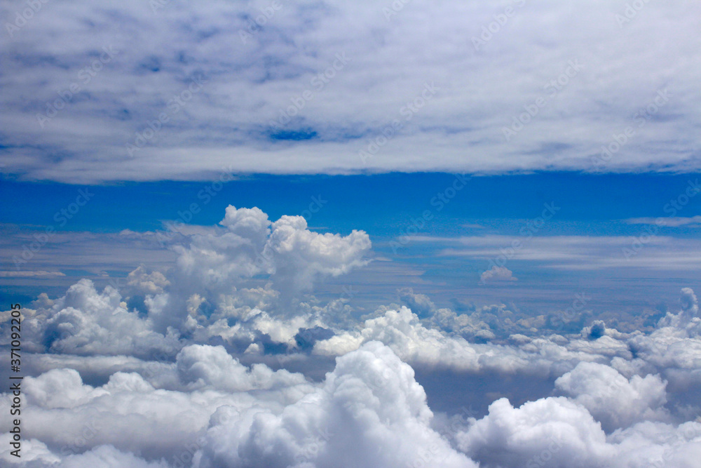 Fototapeta premium Dramatic cloudscape from the airplane's window