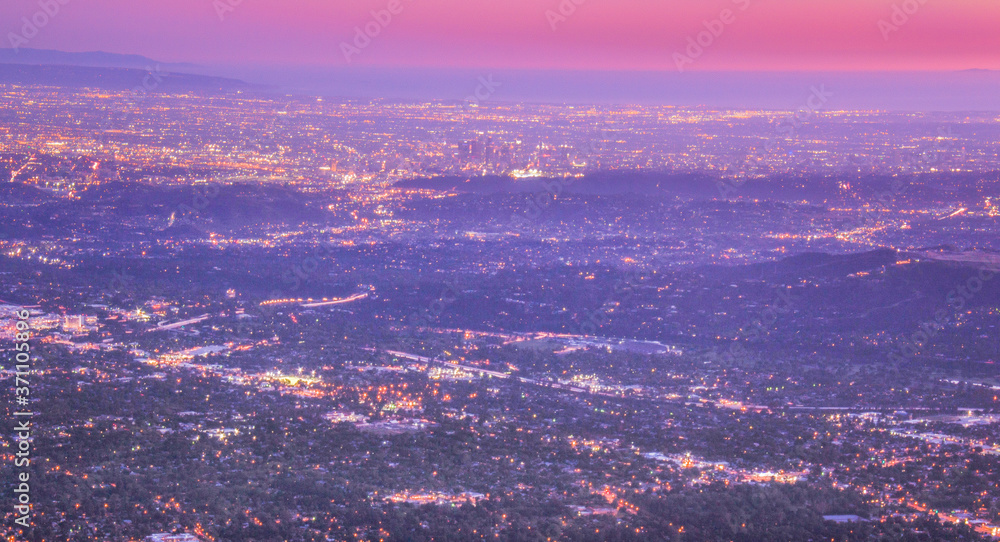 Fototapeta premium Los Angeles in the Evening