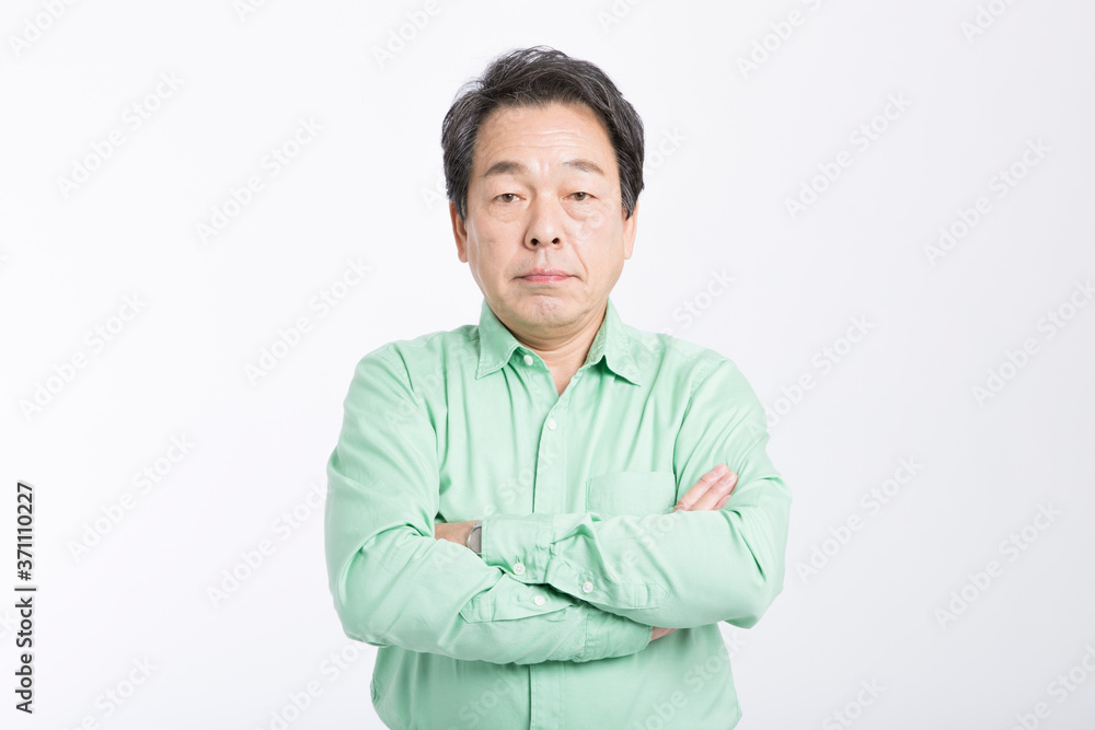 怒るミドル男性 怒るミドル男性
