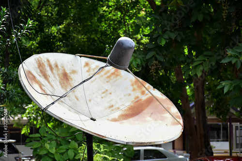 An old c-band sattelite dish. photo