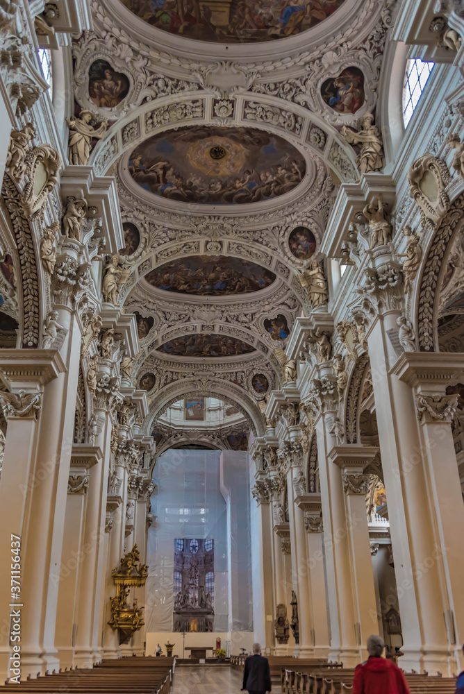Dom St. Stephan in Passau, Innenansicht Dom St. Stephan in Passau, Innenansicht