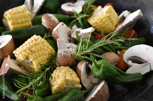 Colorful vegetable pan for barbecue