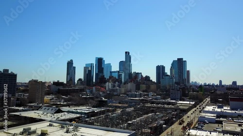 Wallpaper Mural Beautiful view of Long Island City in New York Torontodigital.ca