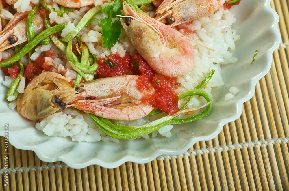 Risotto con gamberi e zucchini