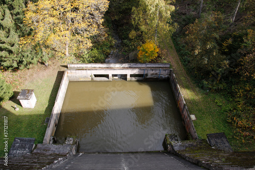 Talsperre, Luetsche-Talsperre, Frankenhain, Thuringen, Deutschland, Europa photo