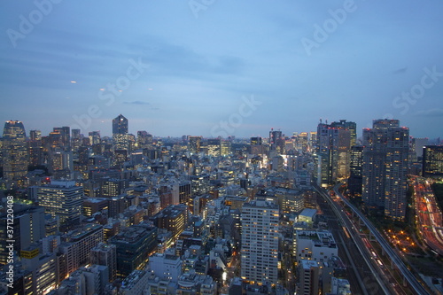 Beautiful urban cityscape of Tokyo under twilight sky © Hirotsugu