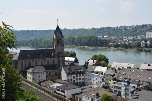 Blick über Koblenz-Pfaffendorf, Pfaffendorfer Kriche und den Rhein auf die Südstadt photo