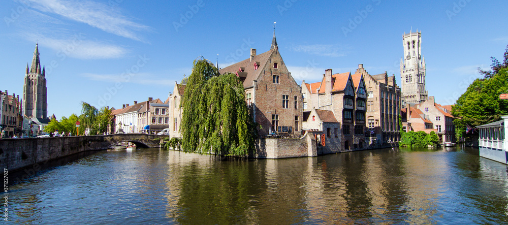 Fototapeta premium Canal de Bruges