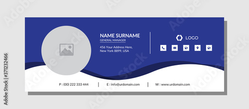 Email signature template with an author photo place modern layout	