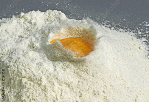 Wheat Flour and Egg, Cake Ingredients