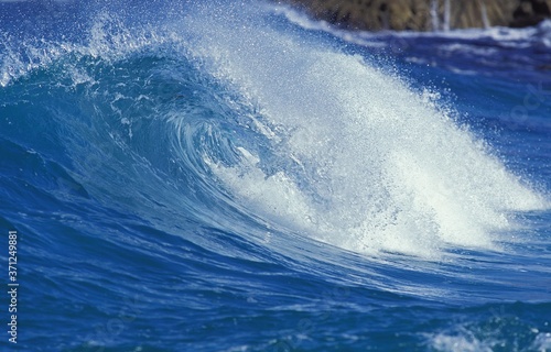 Wave in California