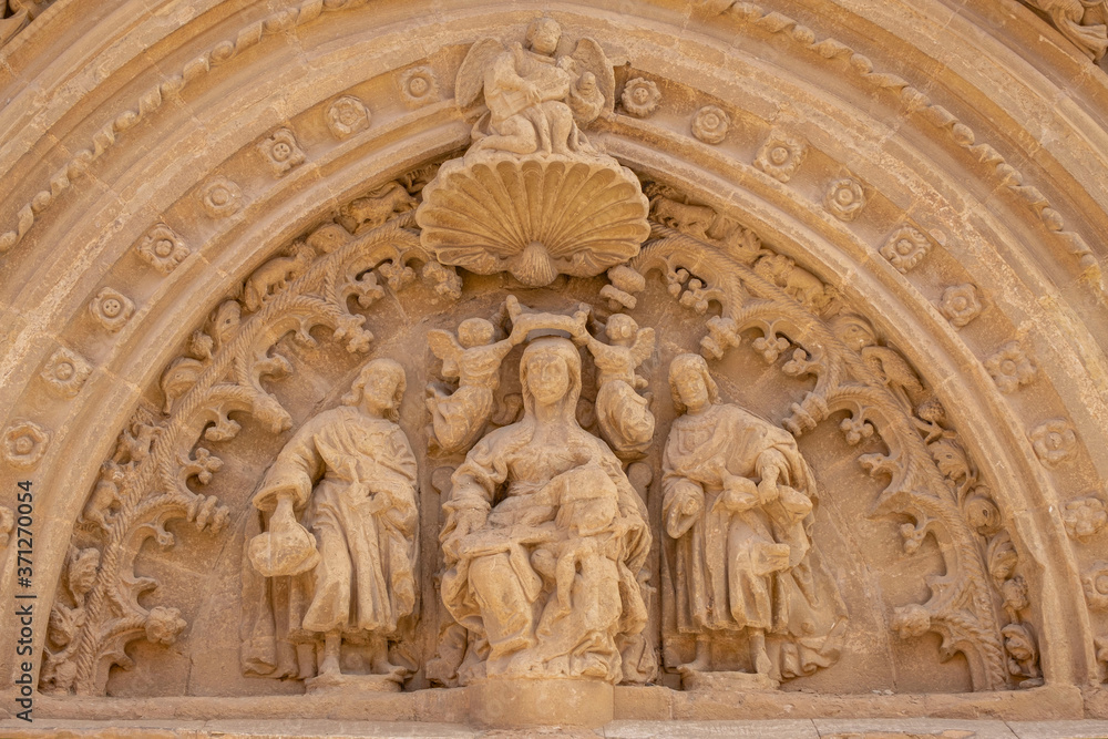 puerta del norte o de san Jerónimo,1559, detalle,  estilo plateresco, catedral de Santa María de Calahorra, Calahorra, La Rioja , Spain, Europe