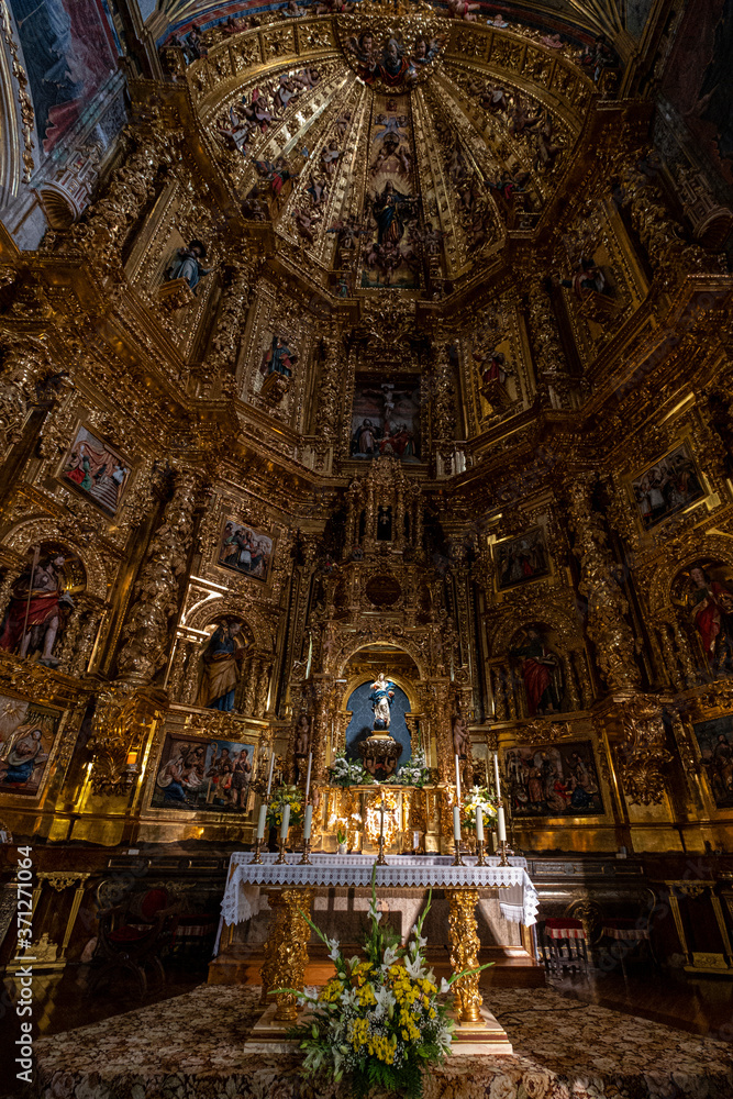 retablo mayor, catalogado dentro de los más grandes del mundo,  Fernando de la Peña, iglesia de Santa María de la Asunción, Navarrete, La Rioja, Spain