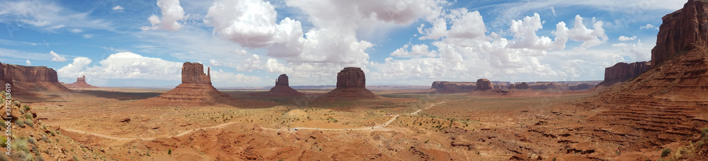 Monument Valley Panorama