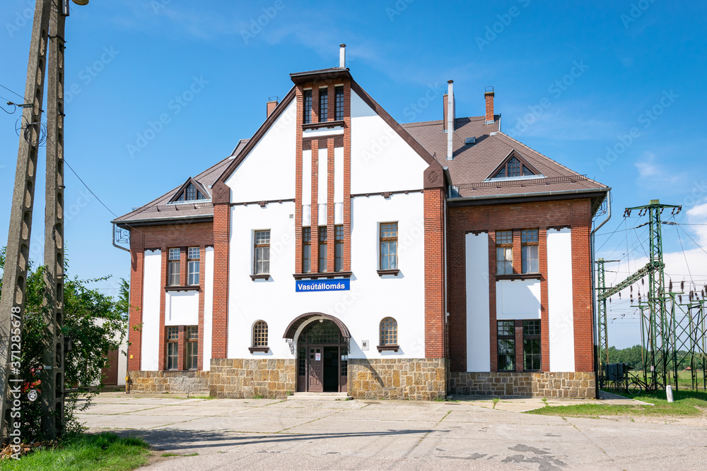Fototapeta premium Railway station of the village of Balotaszállás in southern Hungary
