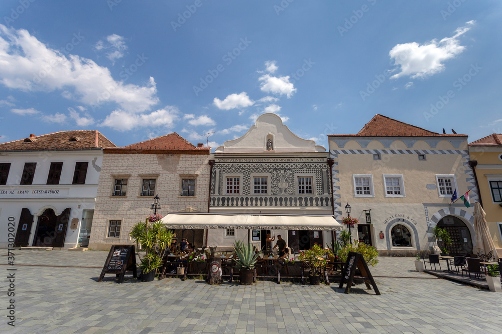 Naklejka premium Sgraffito-house on the Jurisics square in Koszeg, Hungary