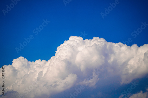 夏の日の青空
