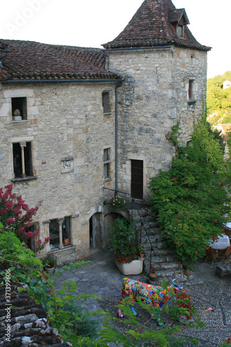gothic mansion in saint-cirq-la-popie (france) 