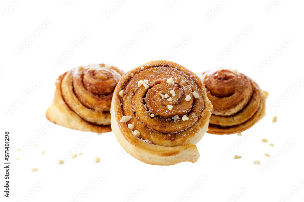 Fototapeta premium Freshly baked cinnamon buns rolls