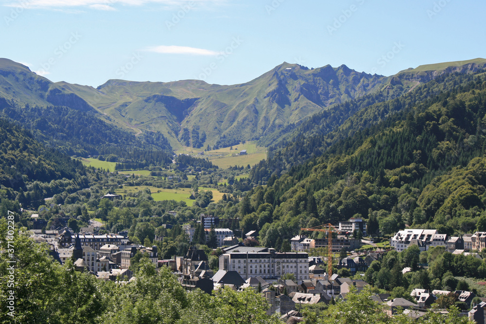 le mont-dore in auvergne (france) le mont-dore in auvergne (france)